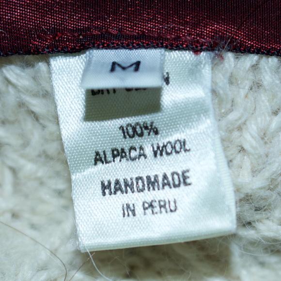 Vintage Nordstrom 100% Alpaca Wool  Ribbed Sweater made in Peru  SZ M - Picture 4 of 5
